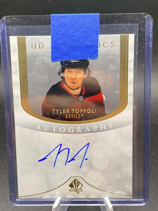 2023-24 SP Authentic Tyler Toffoli UD Authentics Auto Retro #UDA-TO Devils