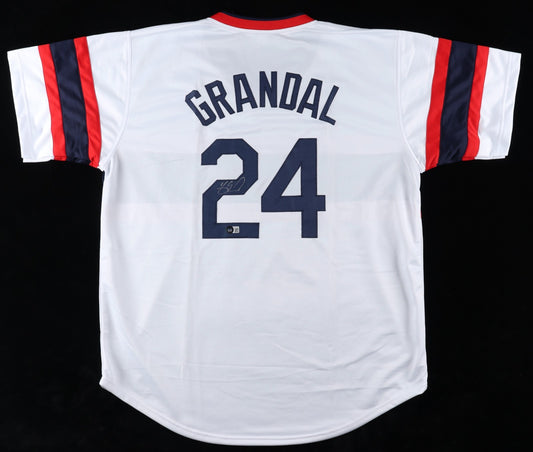 Yasmani Grandal Signed Jersey Auto (Beckett)