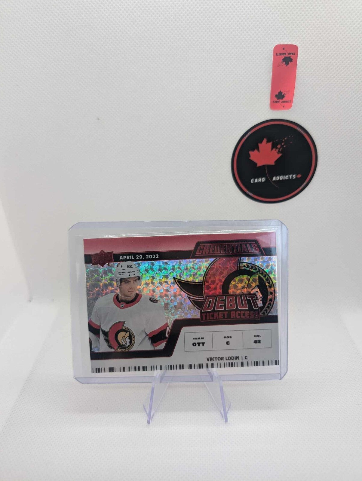 2022-23 Credentials Viktor Lodin #137 Debut Ticket Access Horizontal Red /299