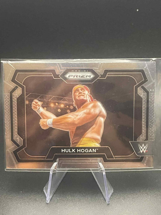 2024 WWE Prizm HULK HOGANPRIZM PARALLEL #70