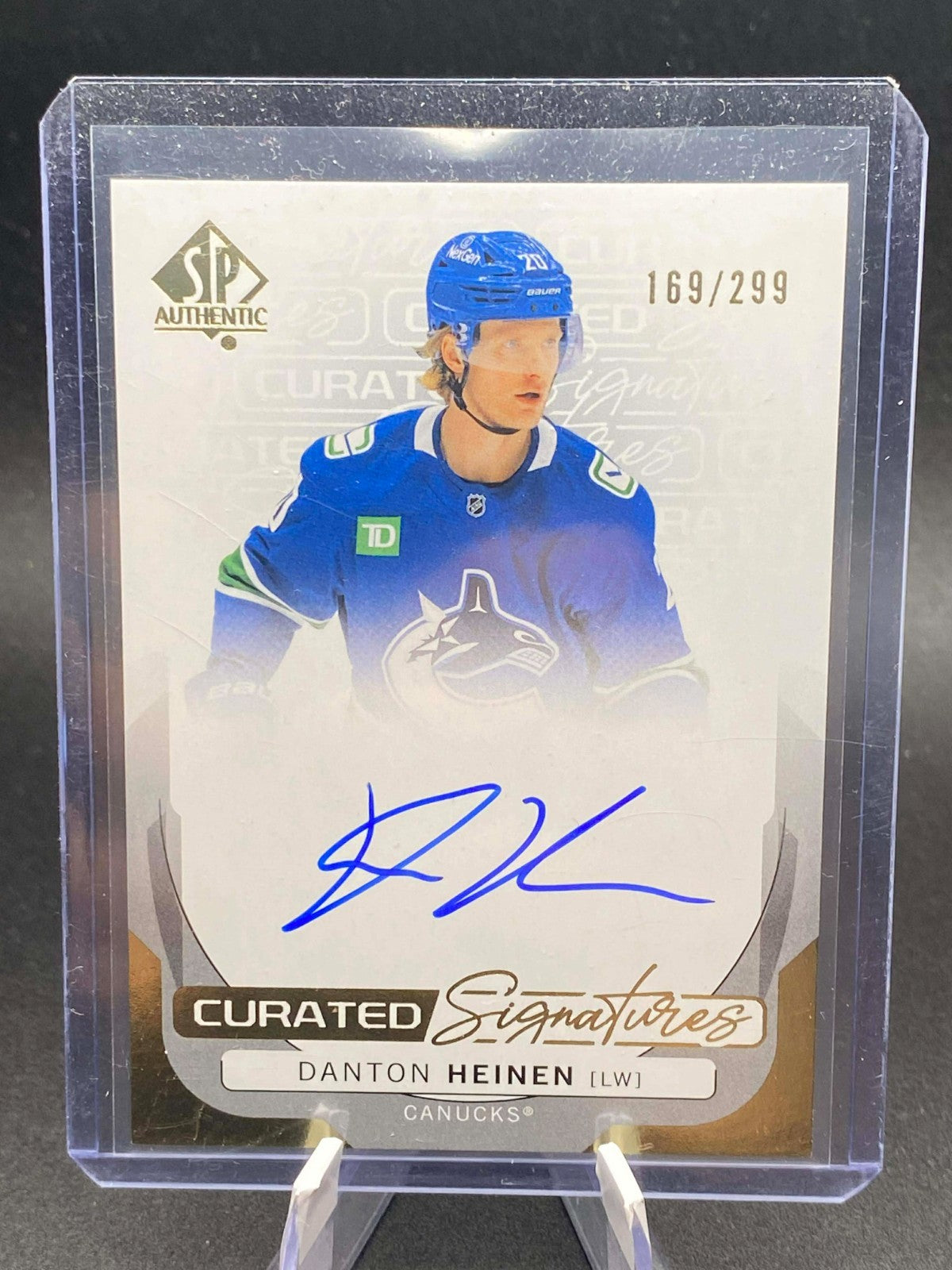 2024-25 Upper Deck SP Authentic Curated Signatures Danton Heinen /299