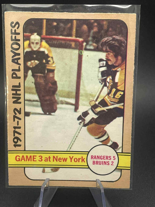 1972-73 O Pee Chee Hockey #30 NHL Playoffs Game 3 at New York REF I