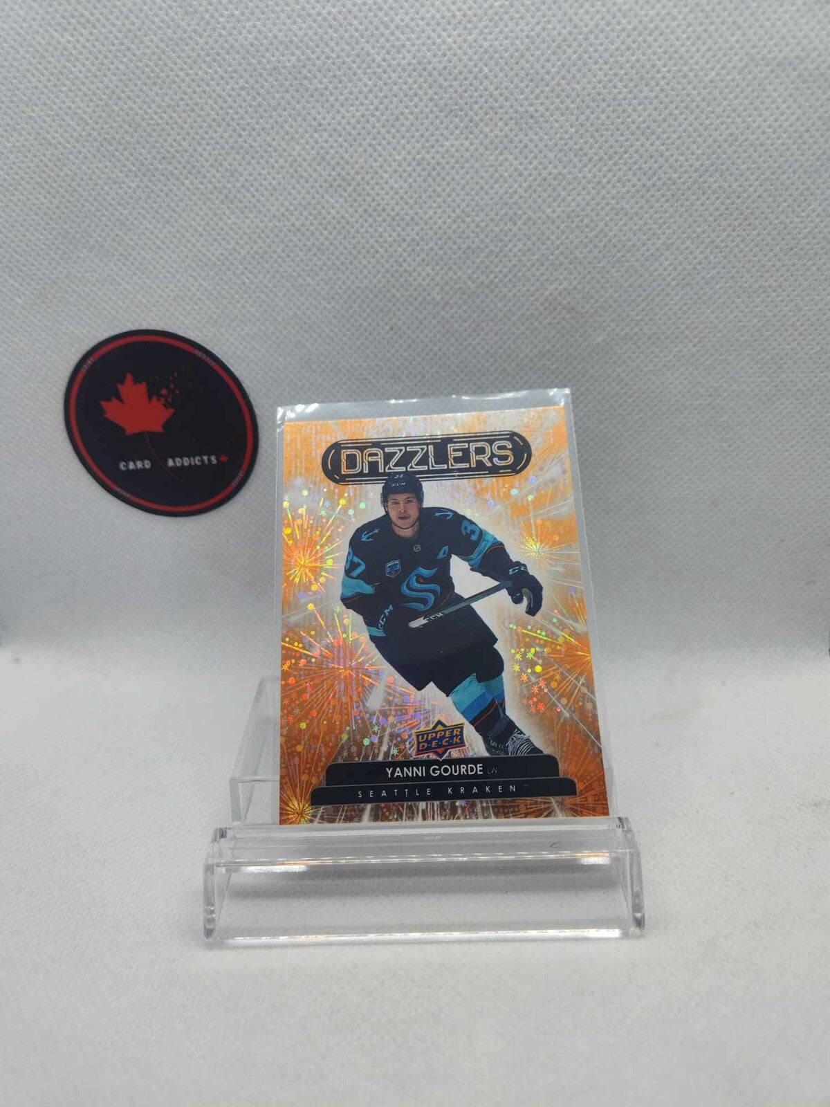 2022-23 Upper Deck Series 1 Dazzlers Orange DZ-38 Yanni Gourde