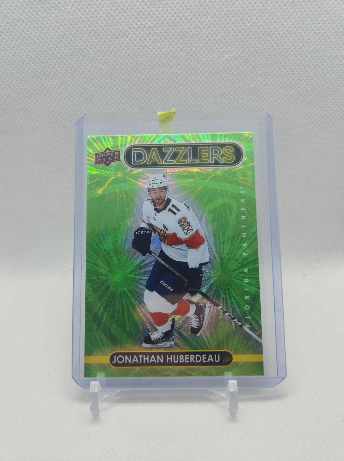 2021-22 Upper Deck Series One Jonathan Huberdeau Dazzlers Green Holo #DZ-22Opens