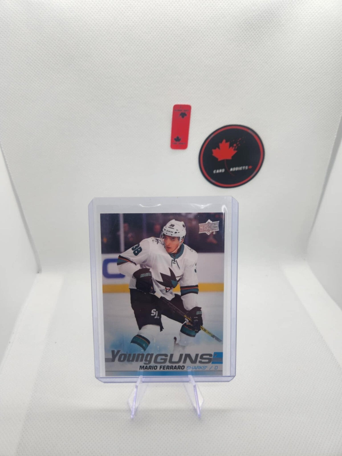 2019-20 Upper Deck Series 1 Mario Ferraro Young Guns Rookie #230 RC