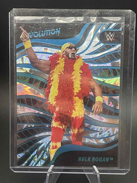 2023 Revolution WWE PRIZM SP HULK HOGAN /199 - Wrestling Legend