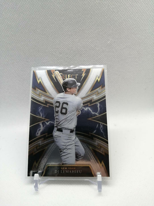 2021 Select Sparks Base #SP-6 DJ LeMahieu - New York Yankees