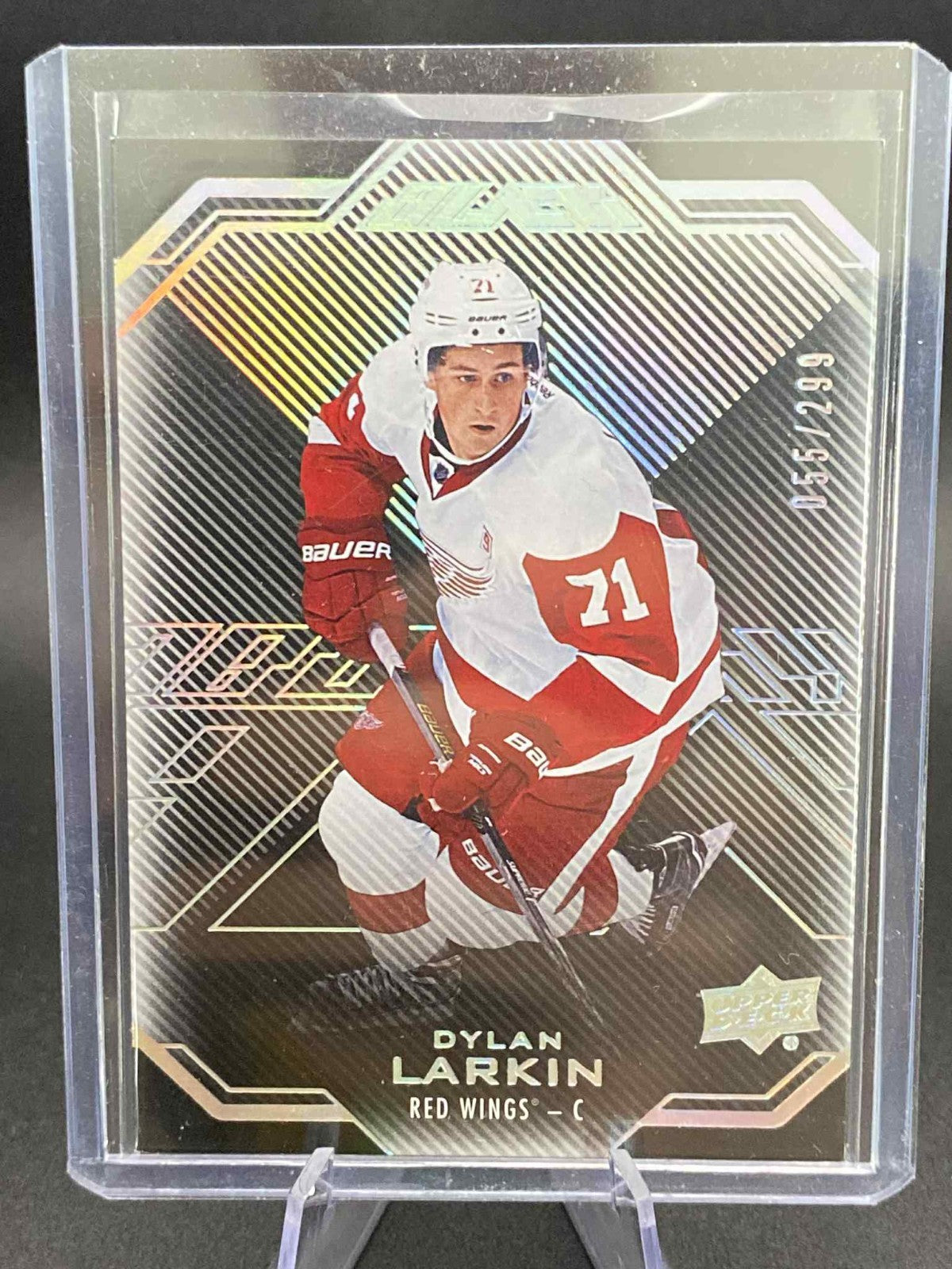 2016-17 Upper Deck UD Black #11 - Dylan Larkin /299