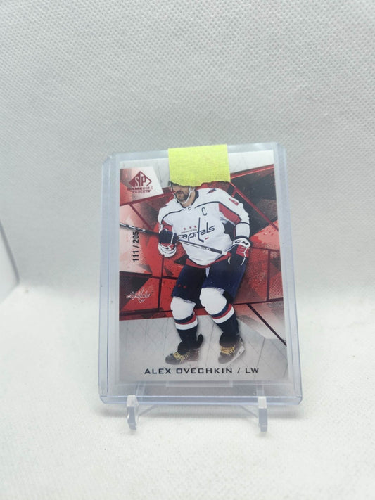 2021-22 Upper Deck SP Game Used Red Fragment /205 Alex Ovechkin #100