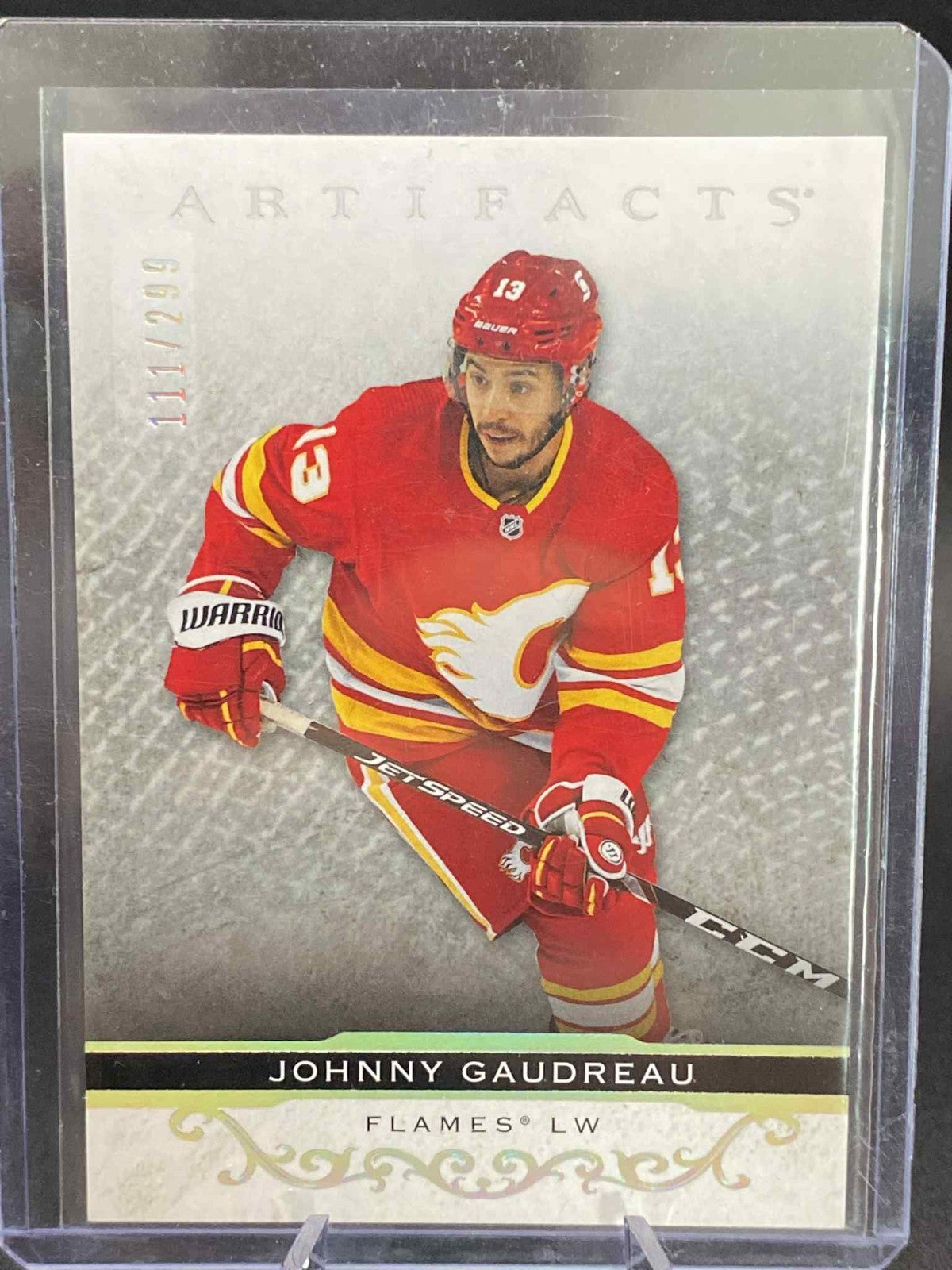 Johnny Gaudreau 21-22 Artifacts Silver Spectrum Parallel /299 🔥 Calgary Flames