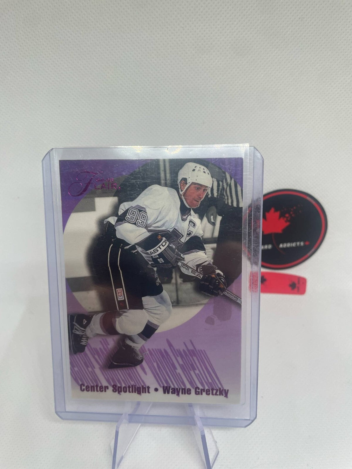 Wayne Gretzky 1994-95 Fleer Flair Center Spotlight Insert Card # 4 2 Available