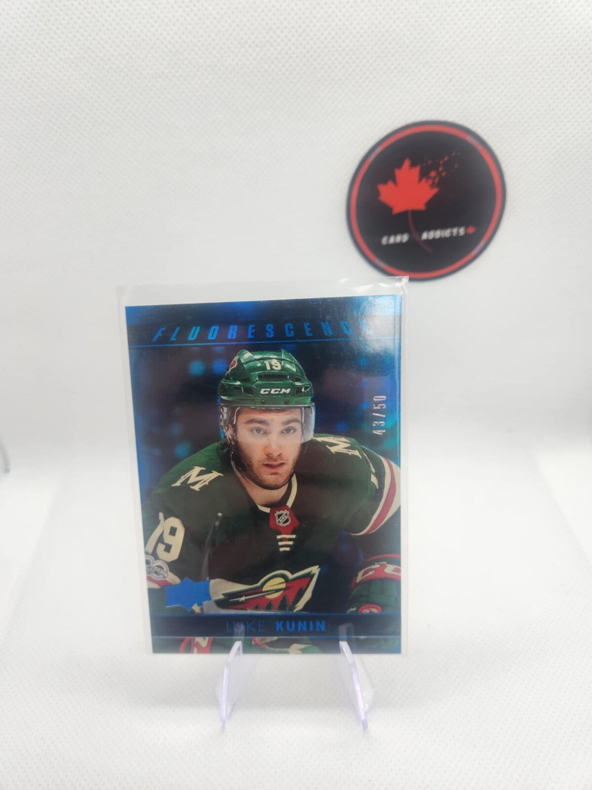 2017/18 Upper Deck Luke Kunin Fluorescence Blue #F-17 Card /50