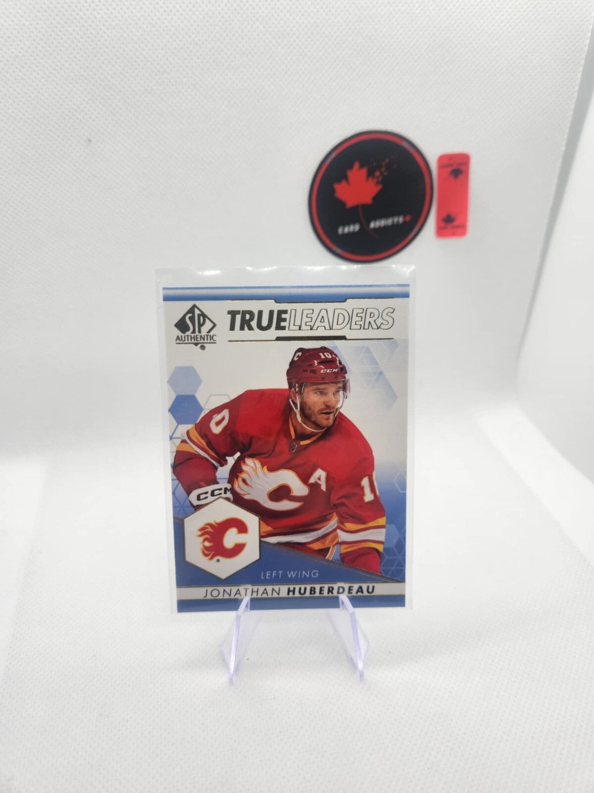 2022-23 SP Authentic True Leaders BLUE Jonathan Huberdeau #TL-17 Calgary Flames