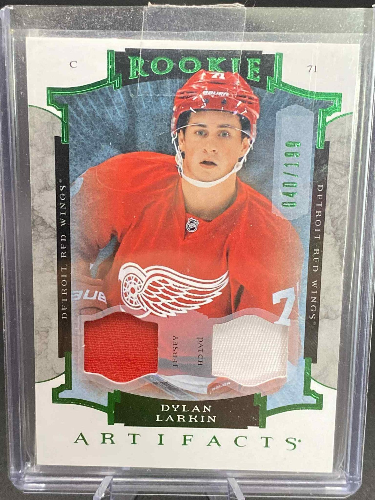 2015-16 UD ARTIFACTS DYLAN LARKIN EMERALD ROOKIE DUAL JERSEY PATCH # /199