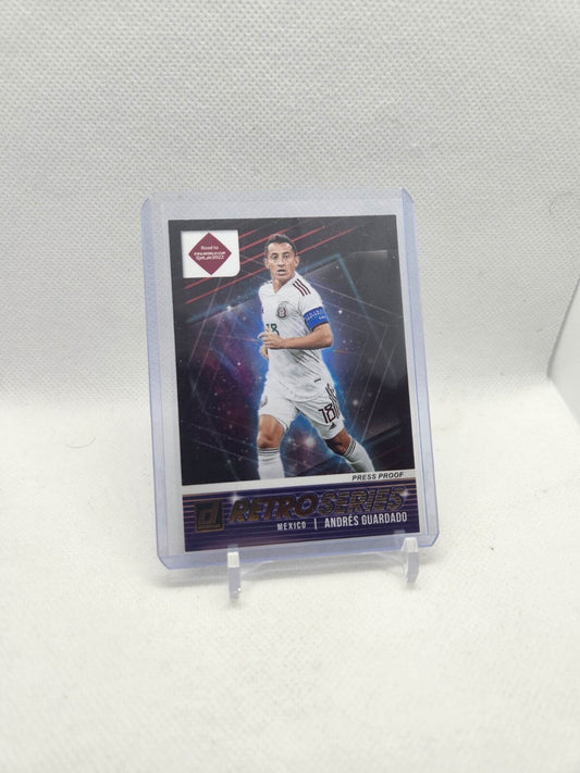 2021-22 Donruss Soccer Retro Series #18 Andres Guardado
