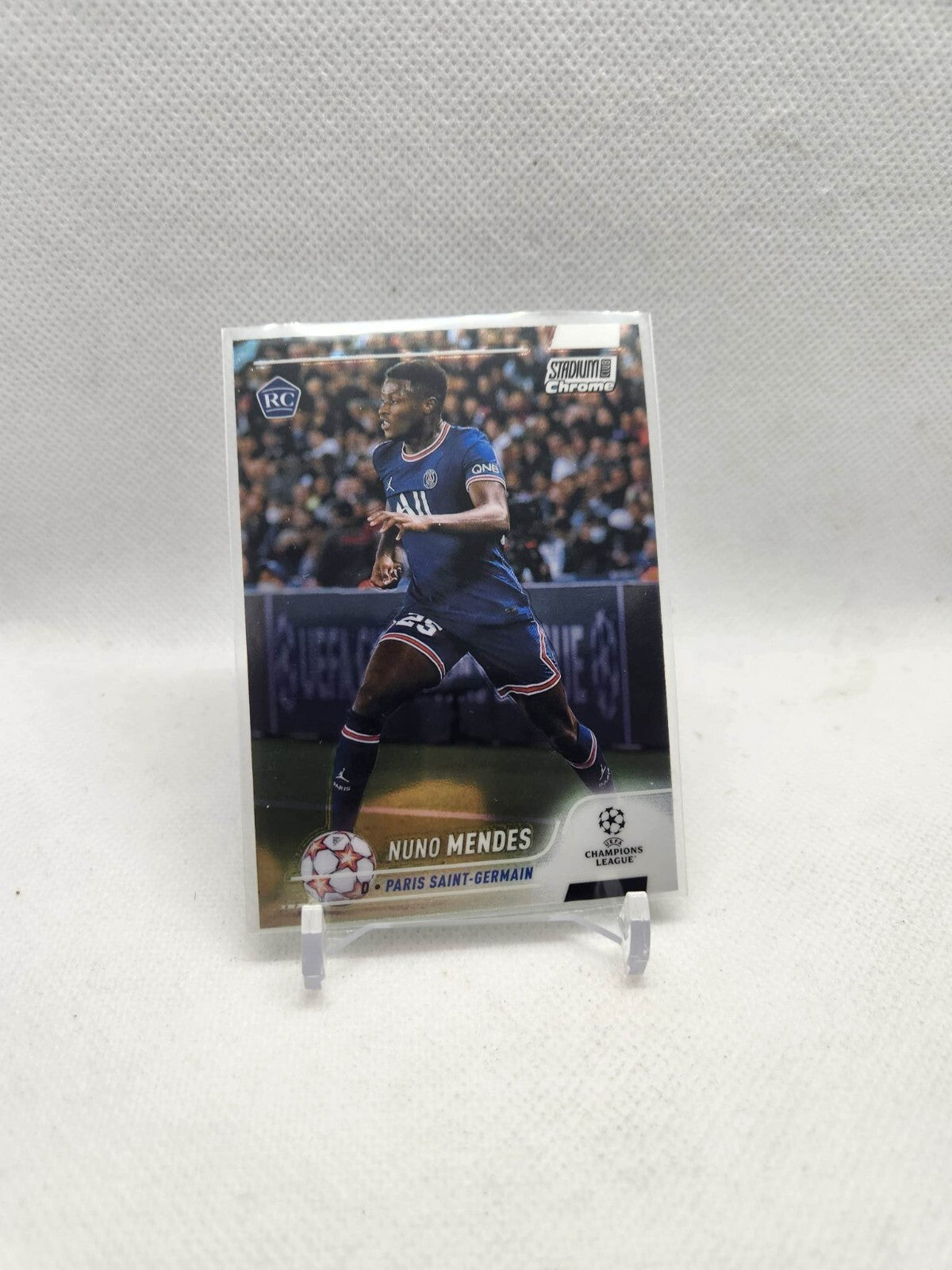 2022 Topps Stadium Club Chrome UCL Nuno Mendes Rookie Paris Saint-German #25