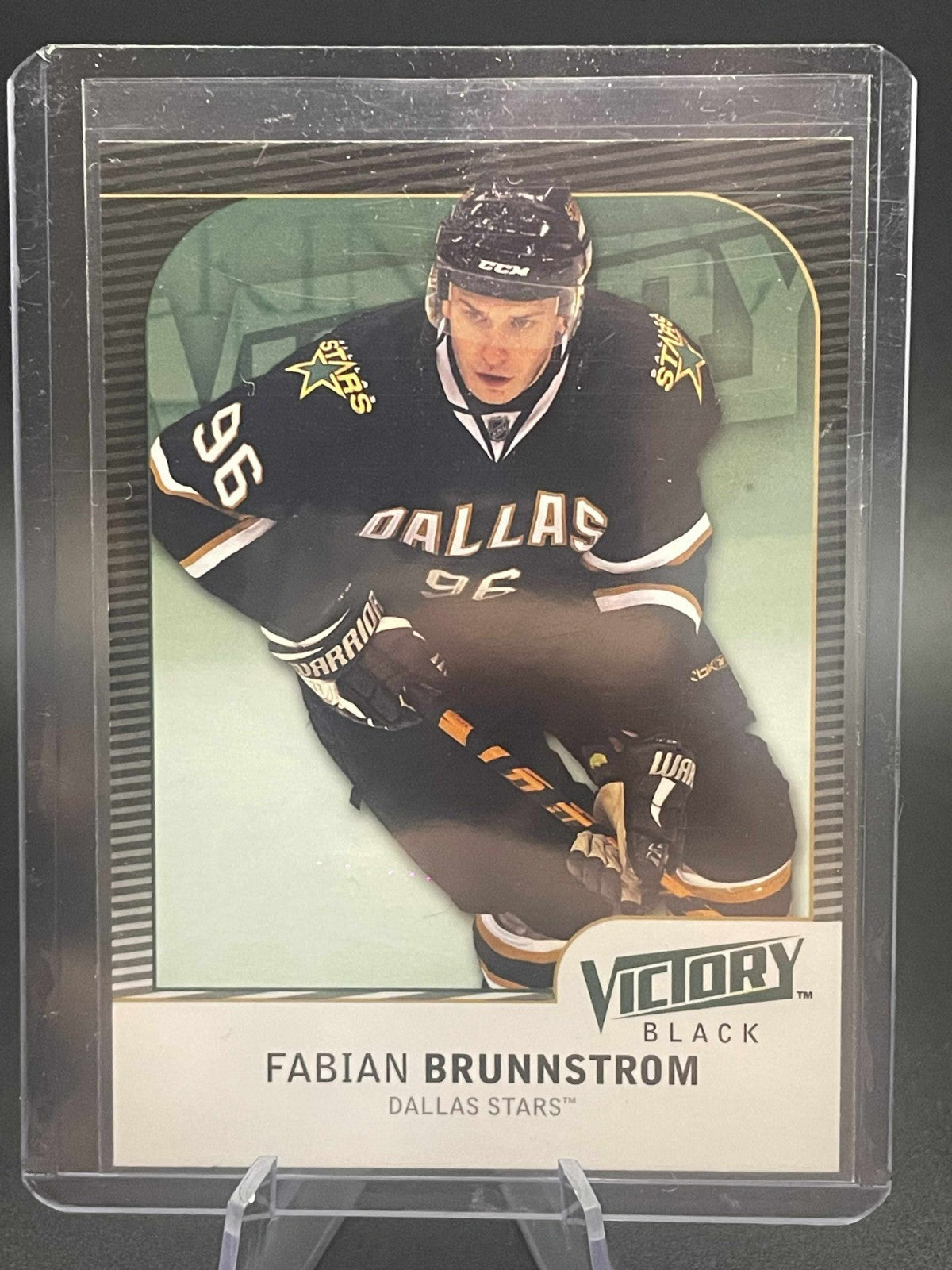 2009-10 Upper Deck Victory Black Fabian Brunnstrom REF I