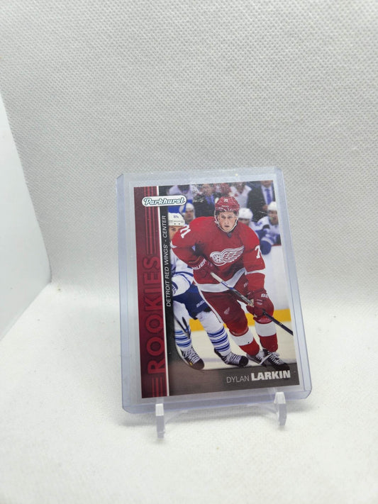 2015-16 Exquisite Collection Noah Hanifin Rookie Auto /249 ESRP-NH