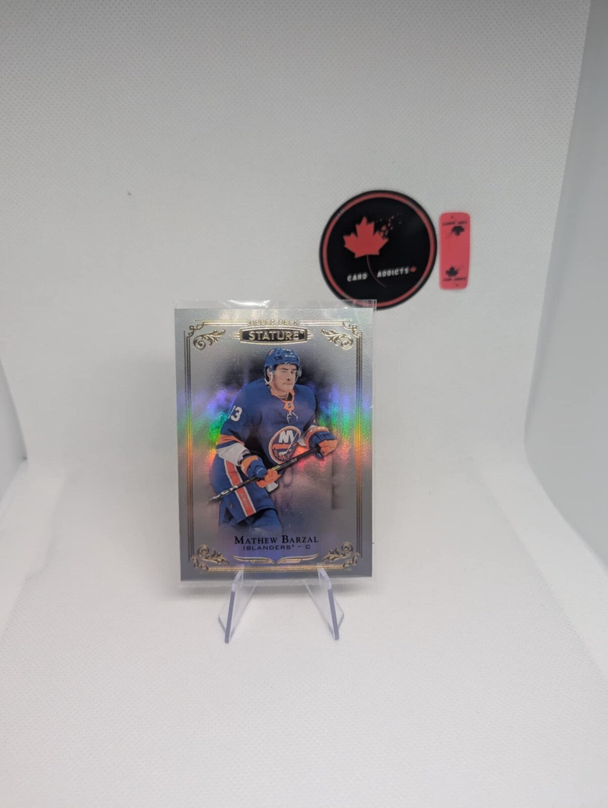2019-20 Upper Deck Stature #22 Mathew Barzal