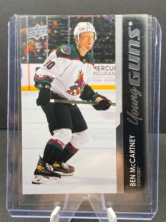 Ben McCartney Young Guns 2021-22 Extended Series #723