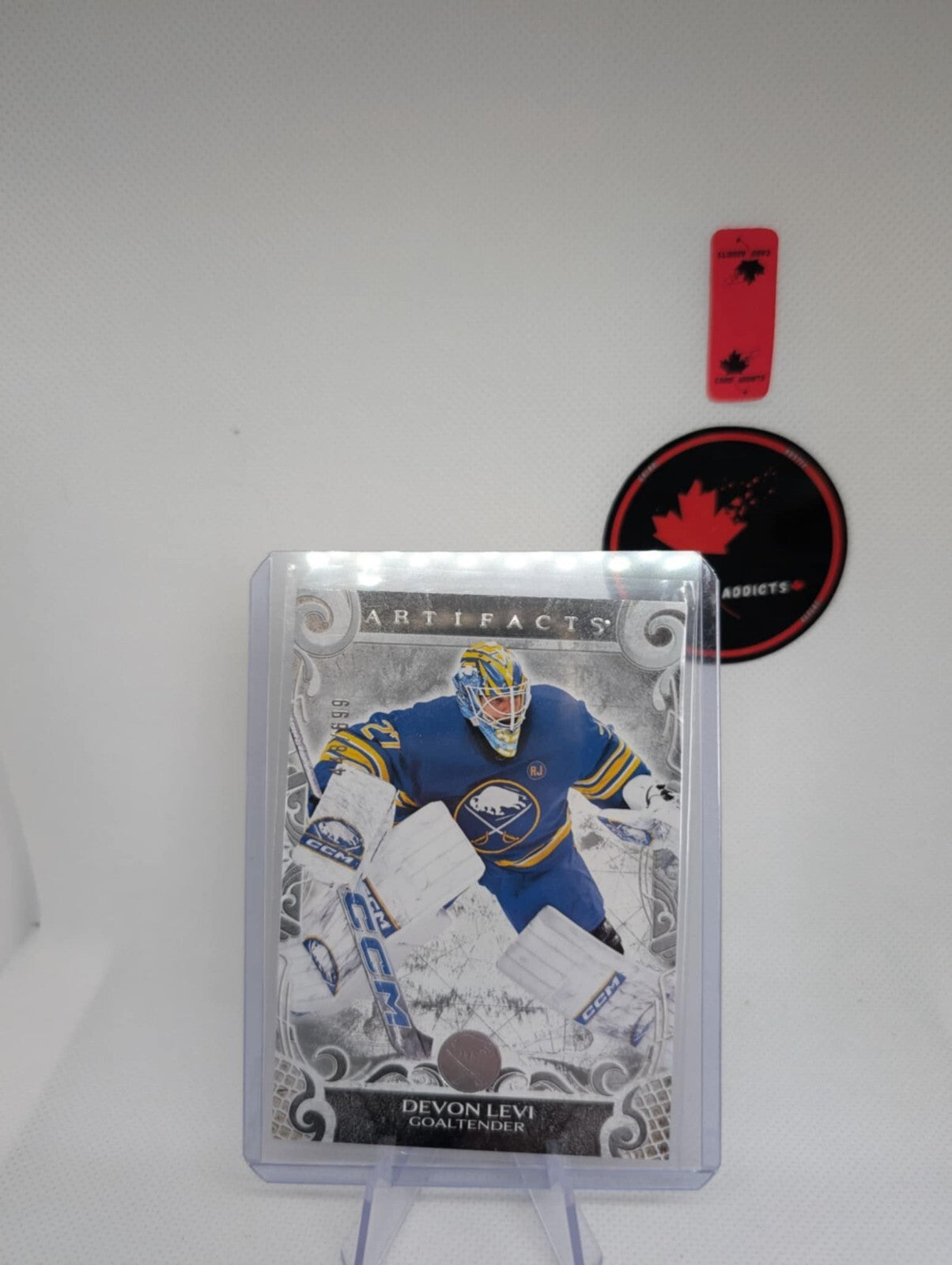 2024-25 UD Artifacts Goalies Devon Levi /699 #101 Buffalo Sabres